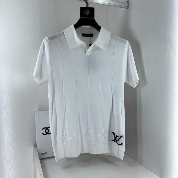 Picture of Louis Vuitton Sweaters _SKULVM-3XLtltx1047017